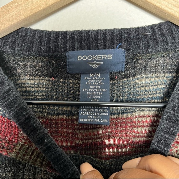 VTG Dockers Men Grandpa Sweater Medium Grunge Chenile Plaid Knit Crewneck - Picture 7 of 9